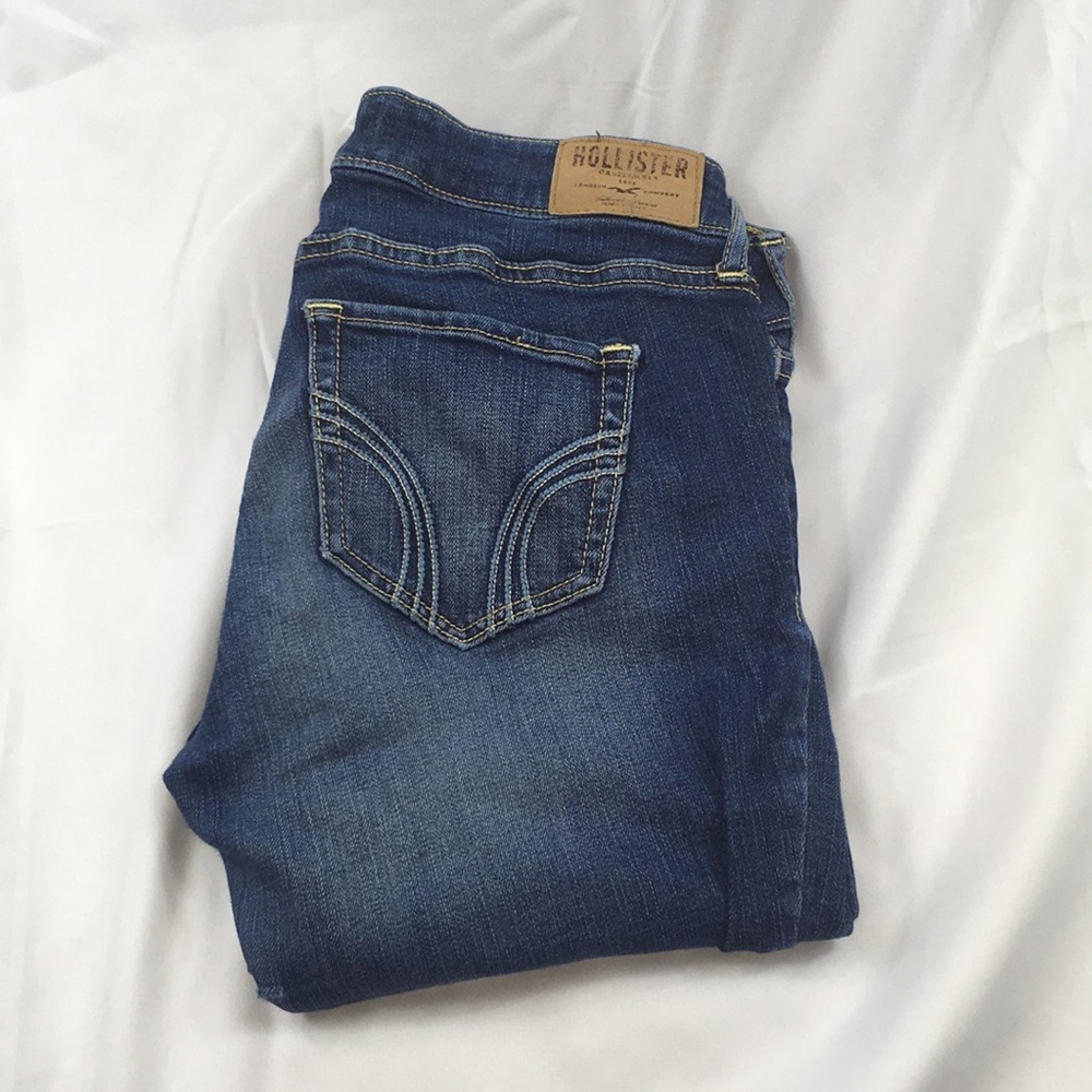 Hollister jeans.